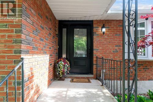 145 Suncoast Drive W, Goderich (Goderich (Town)), ON - Outdoor With Exterior
