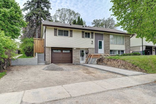 240 Stonybrook Drive, Kitchener, ON - Outdoor