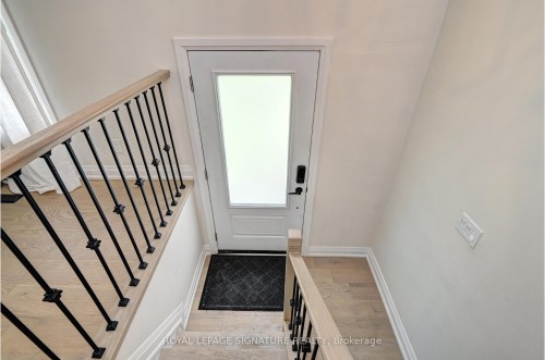 240 Stonybrook Drive, Kitchener, ON - Indoor Photo Showing Other Room