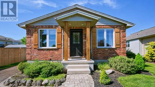 39 PONSFORD PLACE  St. Thomas, ON N5P 4J8