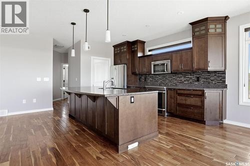 701 Saskatoon Drive, Katepwa Beach, SK - Indoor Photo Showing Kitchen With Upgraded Kitchen