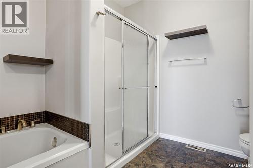 701 Saskatoon Drive, Katepwa Beach, SK - Indoor Photo Showing Bathroom