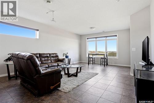 701 Saskatoon Drive, Katepwa Beach, SK - Indoor Photo Showing Living Room