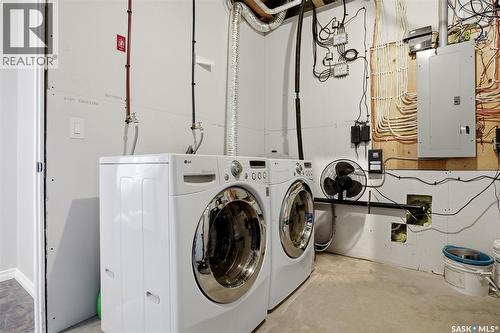 701 Saskatoon Drive, Katepwa Beach, SK - Indoor Photo Showing Laundry Room