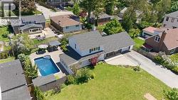 937 PARK Avenue W  Burlington, ON L7T 1N8