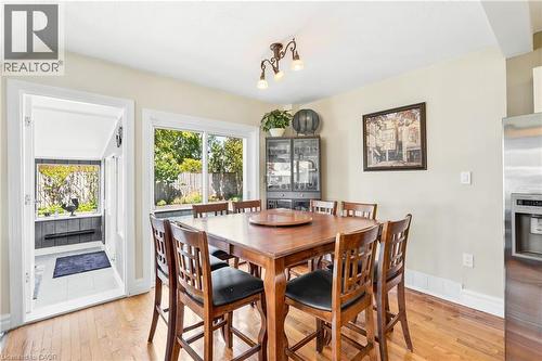 937 Park Avenue W, Burlington, ON 