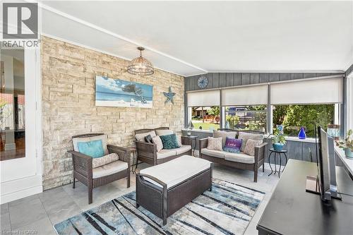 937 Park Avenue W, Burlington, ON 