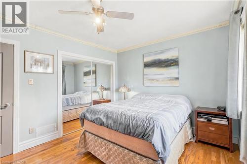 937 Park Avenue W, Burlington, ON 