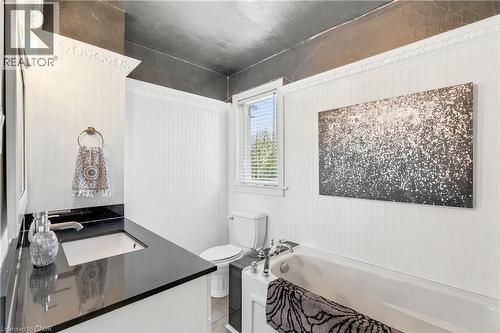 937 Park Avenue W, Burlington, ON 