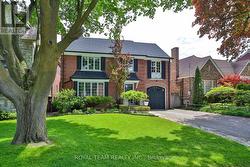 107 ESGORE DRIVE Toronto, ON M5M 3S1