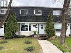 1230 Chaplin STREET E Swift Current, SK S9H 1K1