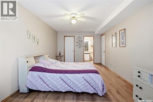 134 960 Assiniboine Avenue E, Regina, SK - Indoor Photo Showing Bedroom