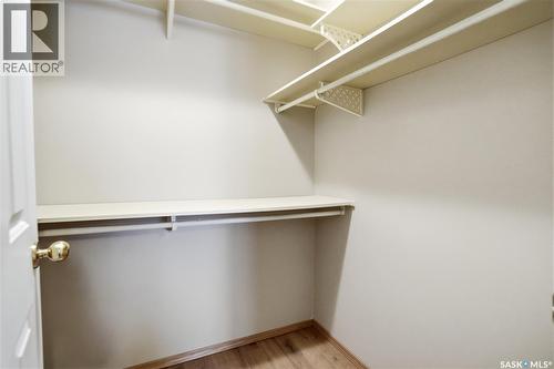 134 960 Assiniboine Avenue E, Regina, SK - Indoor With Storage