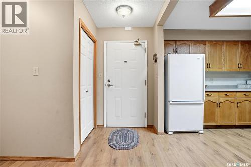 134 960 Assiniboine Avenue E, Regina, SK - Indoor Photo Showing Kitchen