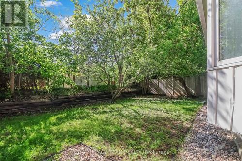2317 Elmira Drive, Ottawa, ON - Outdoor
