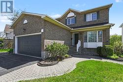 168 SPRINGWATER DRIVE S  Ottawa, ON K2M 2A1