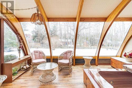 21 Pooles Road, Springwater, ON - Indoor