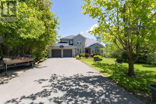609 Brick Road, Selwyn, ON - Outdoor With Facade