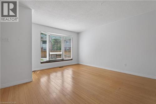 2700 Barton Street E Unit# 31, Hamilton, ON - Indoor Photo Showing Other Room