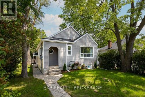 19 SCOTT STREET  Kingston (Central City East), ON K7L 1L3
