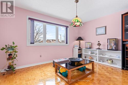 4461 Gladebrook Crescent, Mississauga, ON - Indoor
