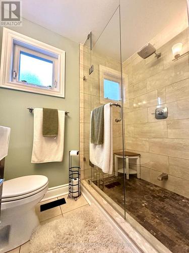 3430 Homark Drive, Mississauga, ON - Indoor Photo Showing Bathroom