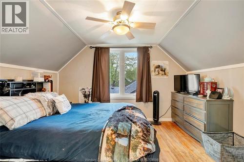 1260 Oak, Windsor, ON - Indoor Photo Showing Bedroom