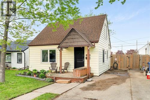 1260 Oak, Windsor, ON - Outdoor