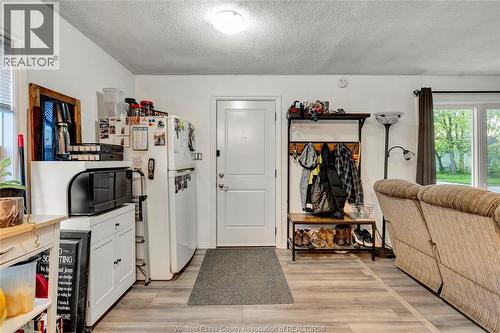 1260 Oak, Windsor, ON - Indoor