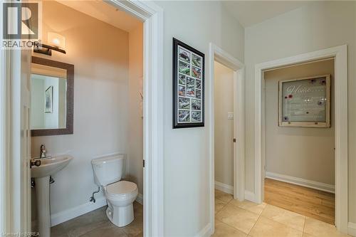 5 Moore Boulevard, Brantford, ON - Indoor Photo Showing Bathroom