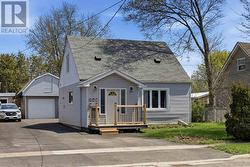 146 Brien AVE Sault Ste. Marie, ON P6B 2Y8
