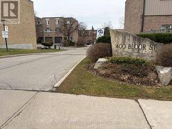 58 - 400 BLOOR STREET  Mississauga, ON L5A 3M8