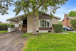 26 SPRING GARDEN AVENUE  Ottawa, ON K2G 3B4