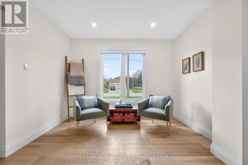 382 Nelles Road N, Grimsby, ON - Indoor