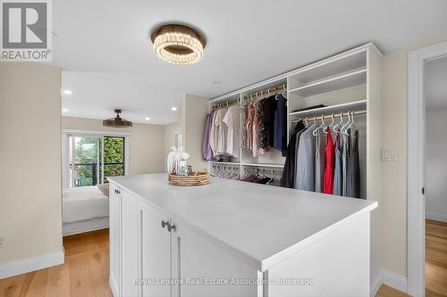 382 Nelles Road N, Grimsby, ON - Indoor