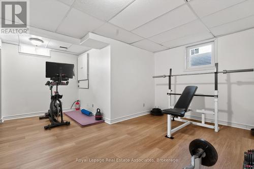 382 Nelles Road N, Grimsby, ON - Indoor Photo Showing Gym Room