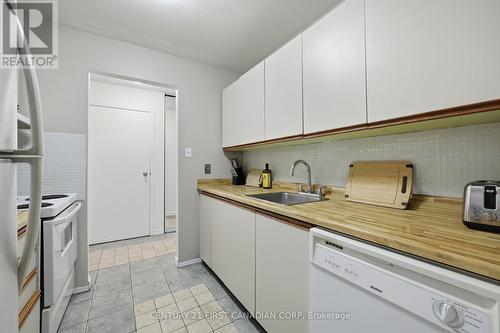 201 - 2228 TRAFALGAR STREET , London East (East E), Ontario N5V 4J8 5