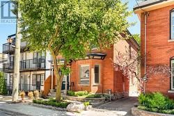 150 GUIGUES AVENUE  Ottawa, ON K1N 5H9