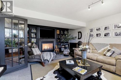 288 River Rd, Sault Ste. Marie, ON - Indoor Photo Showing Living Room With Fireplace