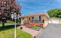 Nicely landscaped front yard - 