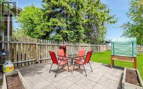 Great space for outdoor entertaining - 3301 Ross Avenue, Cornwall, ON - Outdoor With Deck Patio Veranda