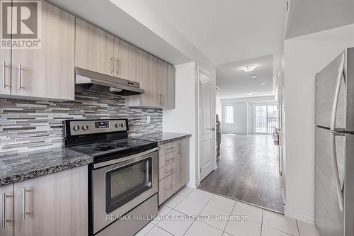 2496 Rosedrop Path, Oshawa, ON - Indoor Photo Showing Kitchen With Stainless Steel Kitchen With Upgraded Kitchen