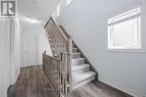 2496 Rosedrop Path, Oshawa, ON - Indoor Photo Showing Other Room