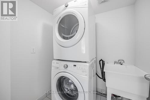 2496 Rosedrop Path, Oshawa, ON - Indoor Photo Showing Laundry Room