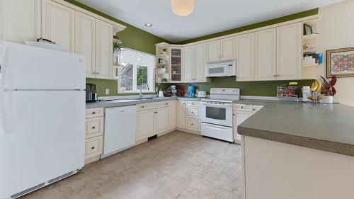 412 10Th Avenue, Creston, BC 