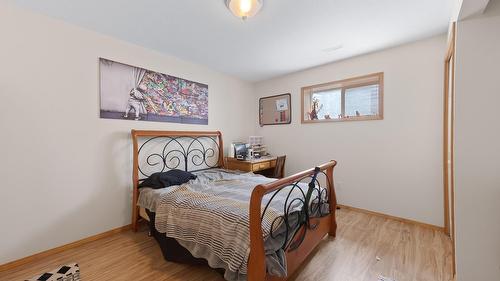 412 10Th Avenue, Creston, BC 