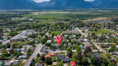 412 10Th Avenue, Creston, BC 