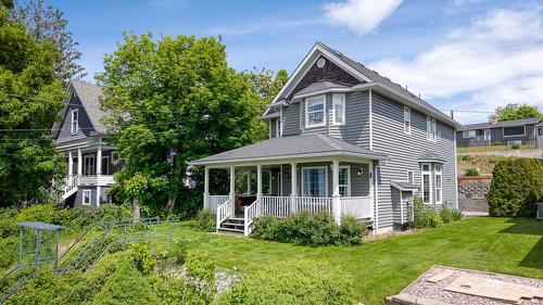 412 10Th Avenue, Creston, BC 