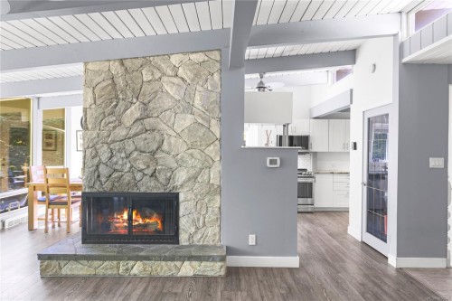 830 Beach Dr, Nanaimo, BC 