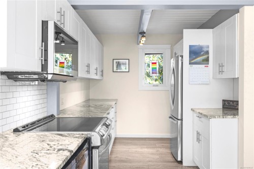 830 Beach Dr, Nanaimo, BC 